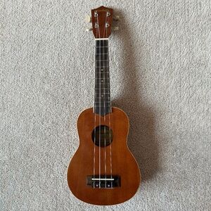 Ukulele guitar and playbook - Mitchell Soprano